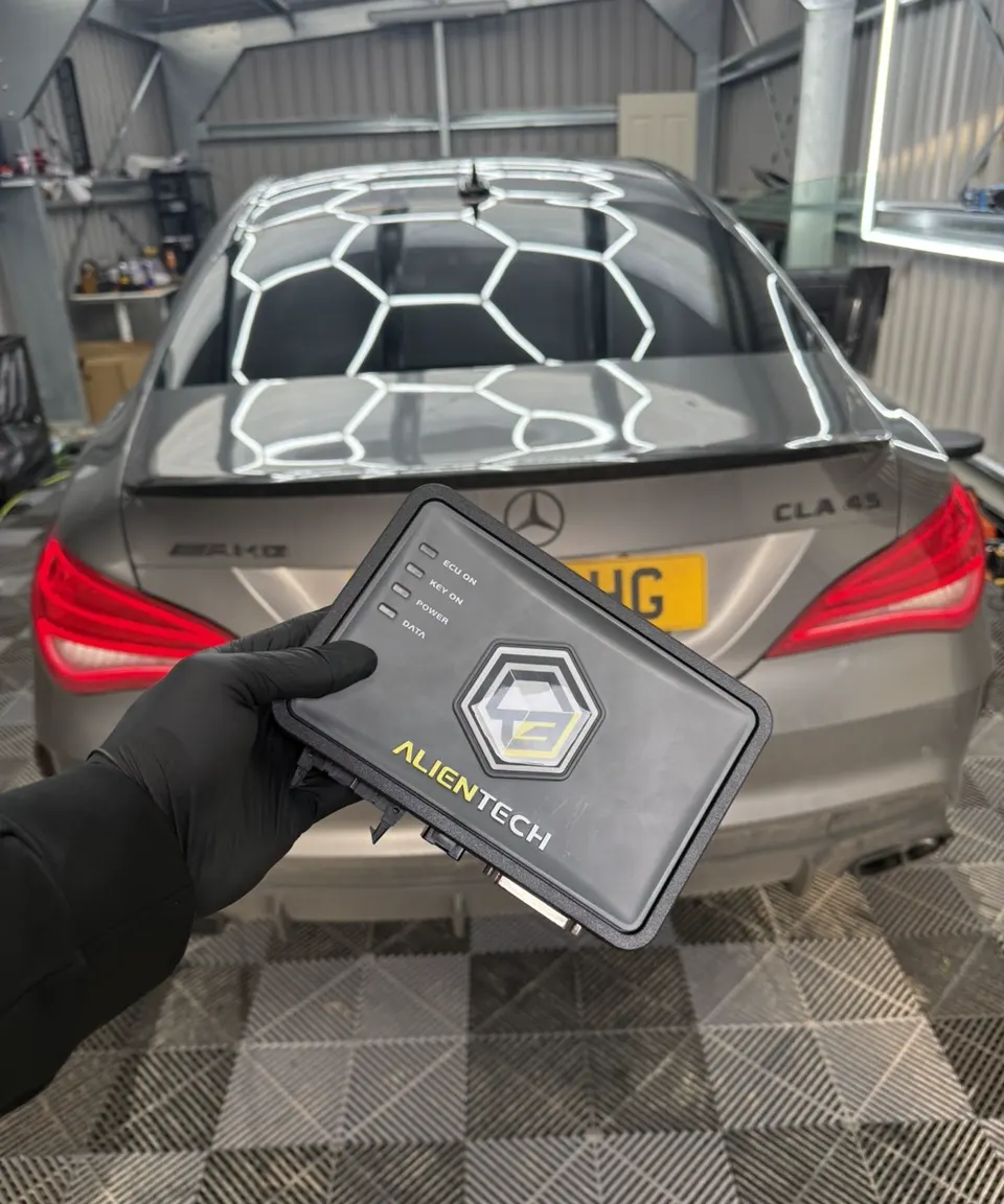 Remapping tool ready to connect to a Mercedes